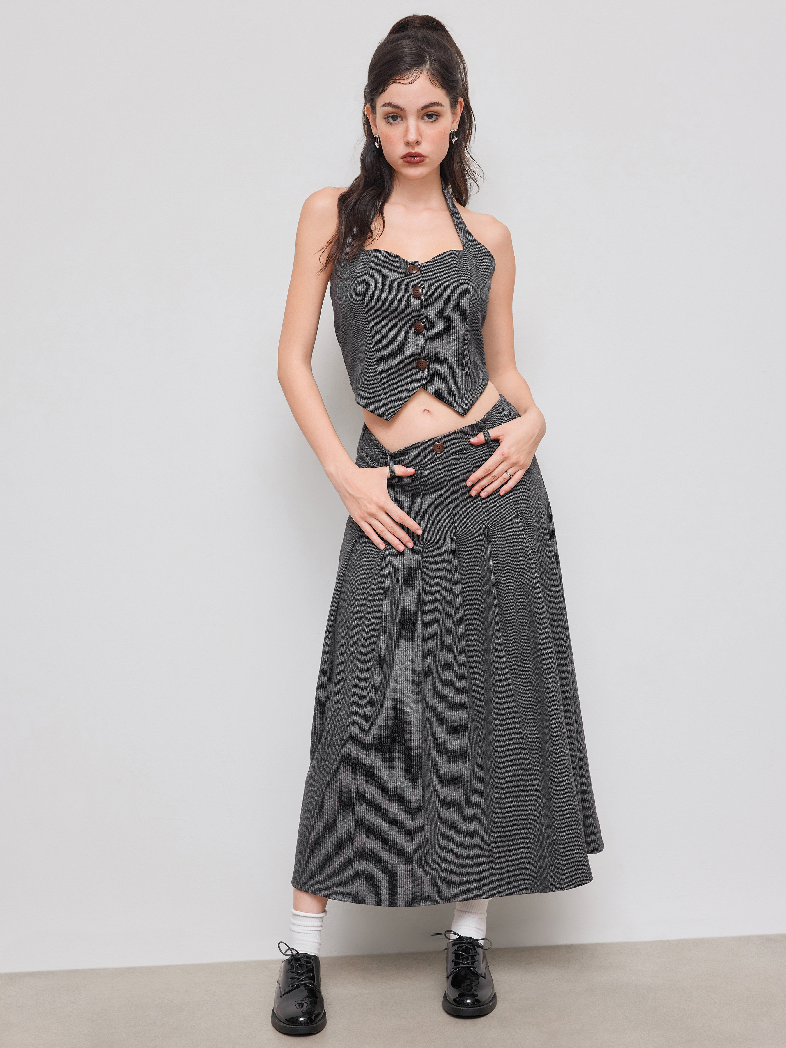 Woven Mid Rise Pleated Maxi Skirt For School