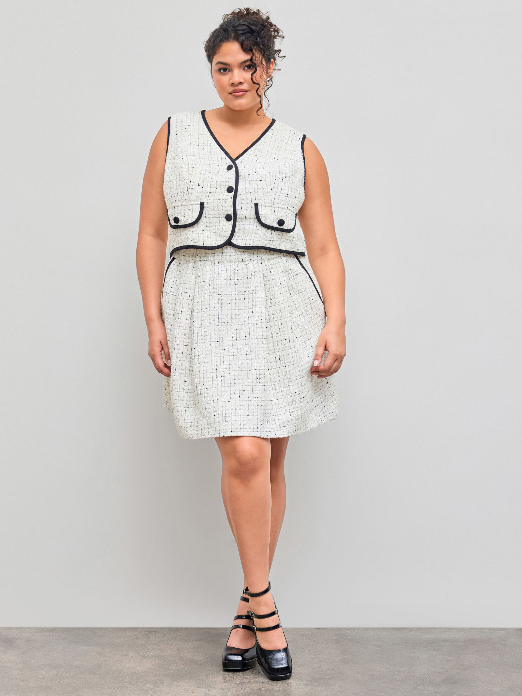 Tweed V-neck Contrasting Binding Mini Dress Curve & Plus