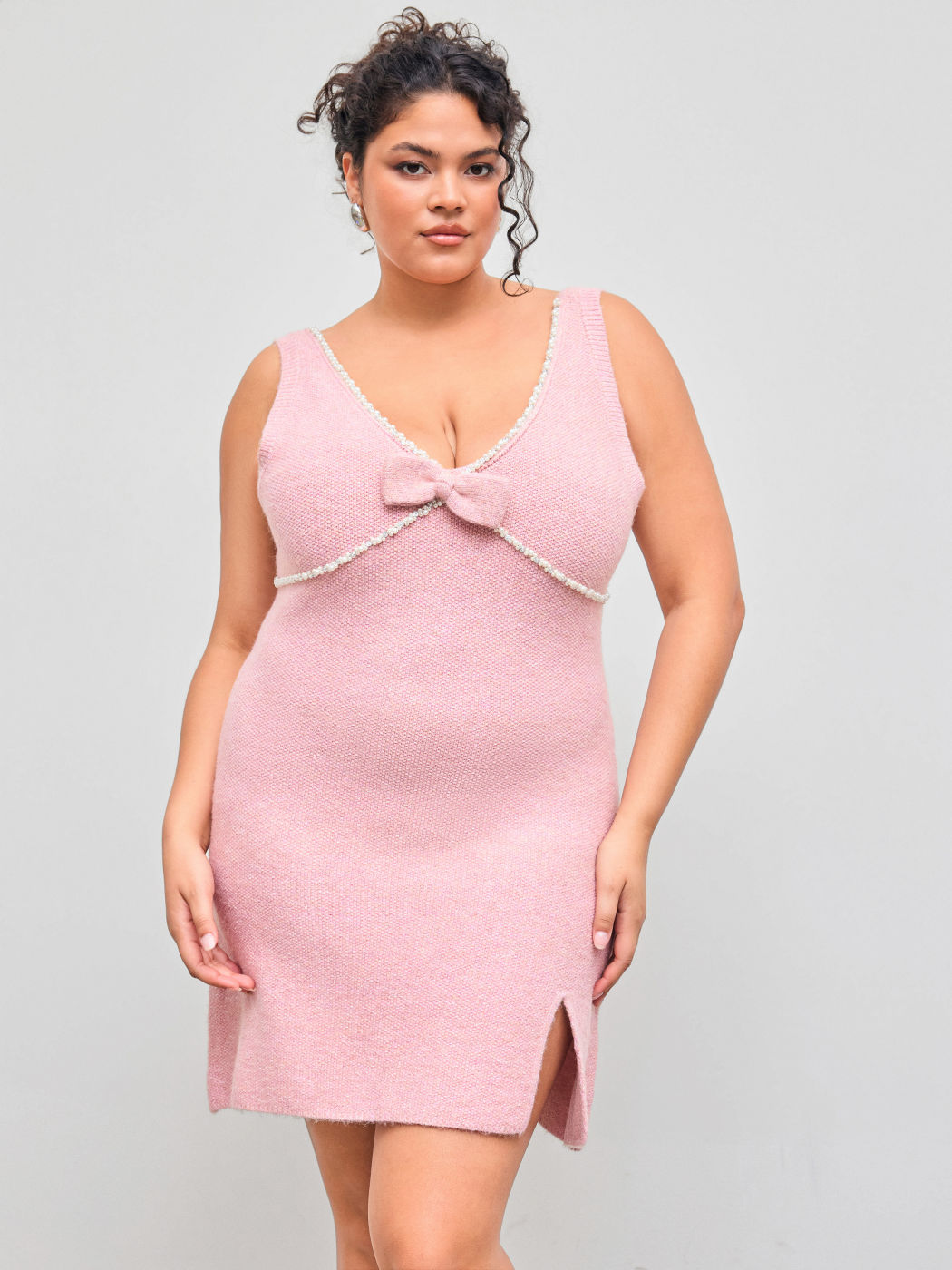 Mini abito in maglia con scollo a V e fiocco Curve & Plus