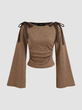 Langärmliges Oberteil mit Bootshals, Gingham-Muster, Schleife und Rüschen