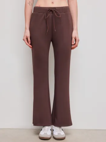 Pantaloni svasati a vita bassa con coulisse