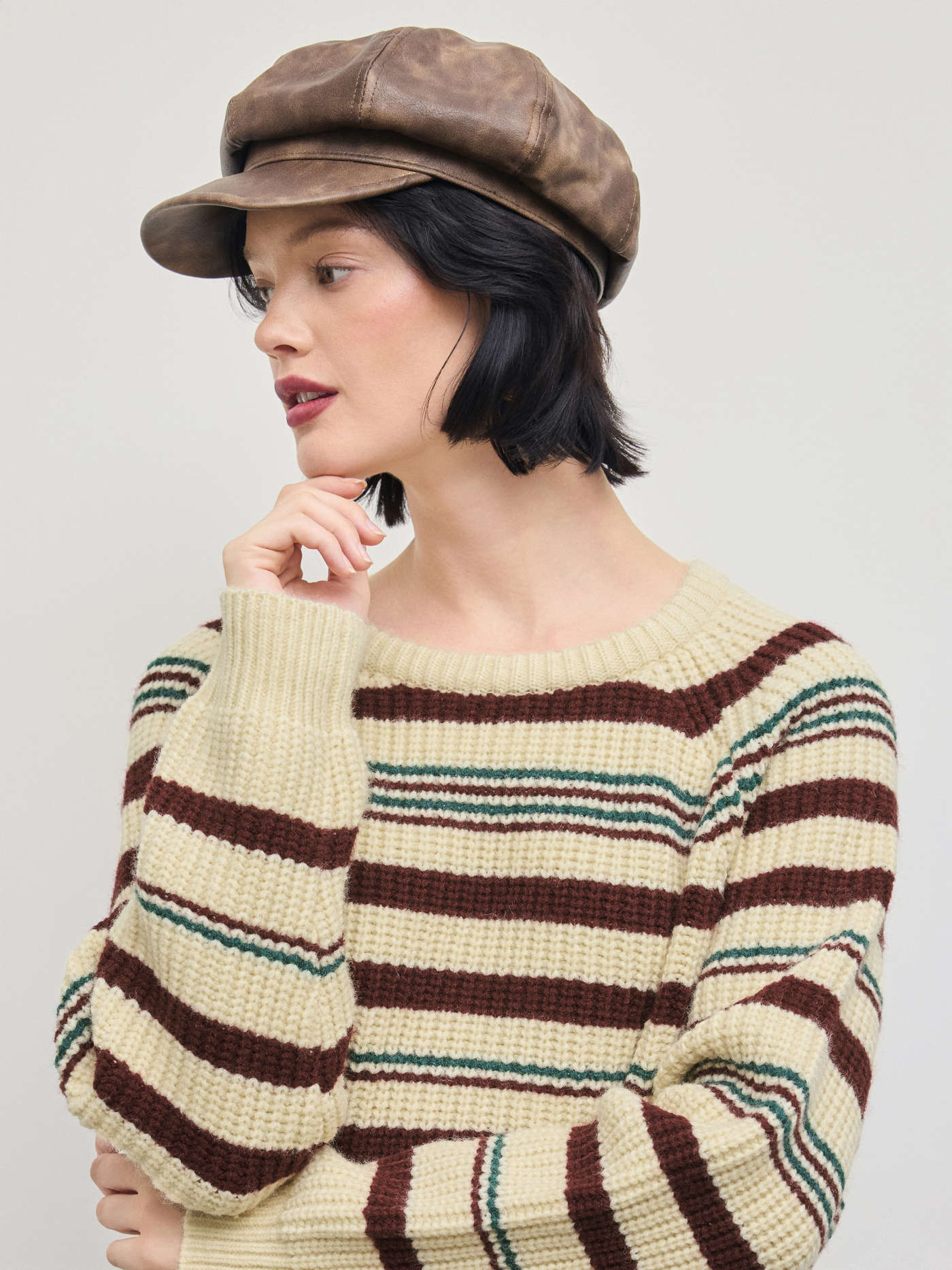 DISTRESSED FAUX LEATHER BERET HAT