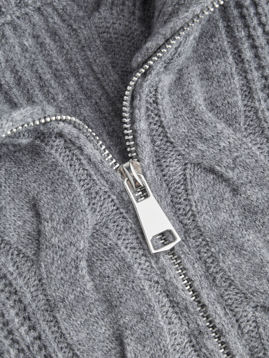 Cable Knit Collar Zipper Oversized Top Curve & Plus