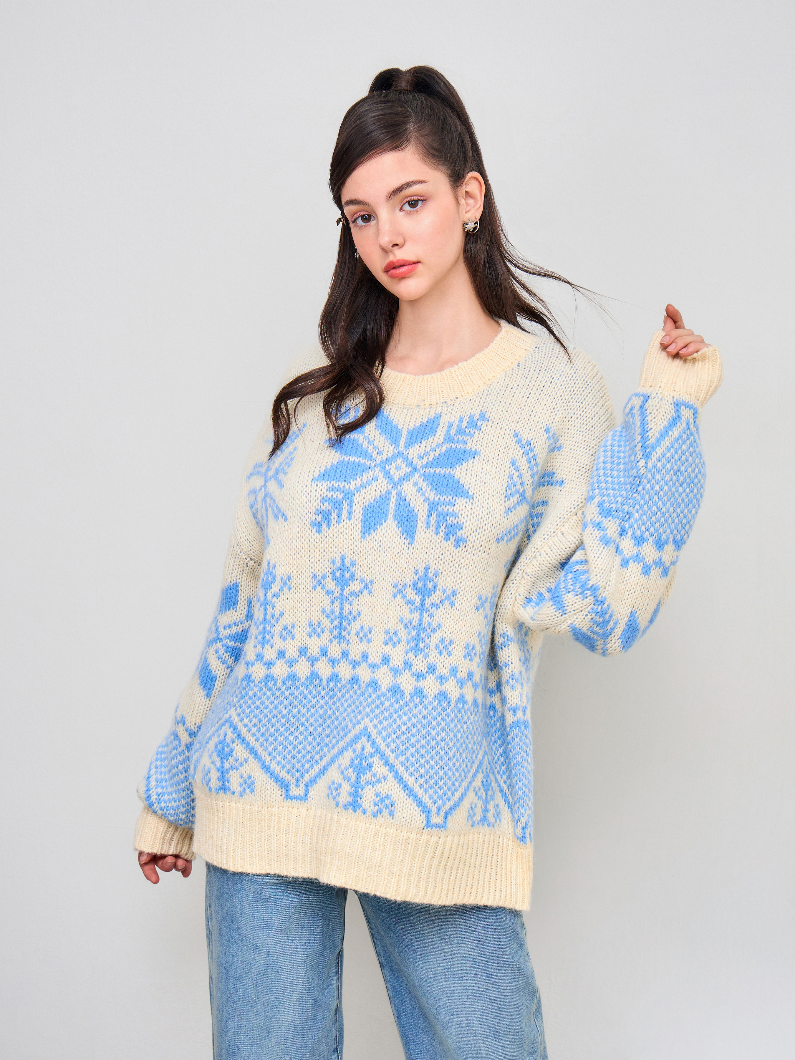 Wool-blend Round Neckline Snowflake Oversized Fair Isle Sweater