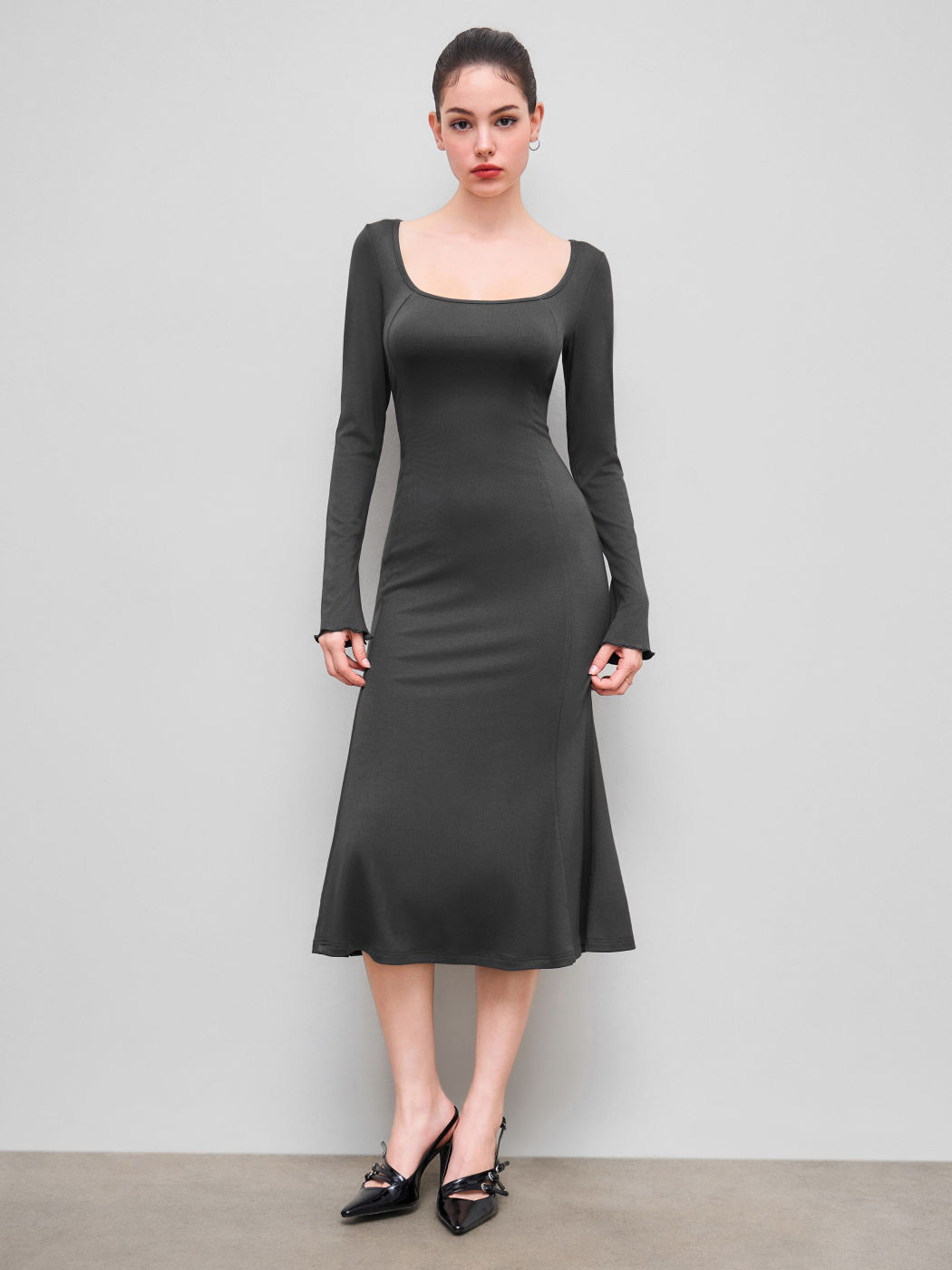 Square Neck Mermaid Maxi Dress