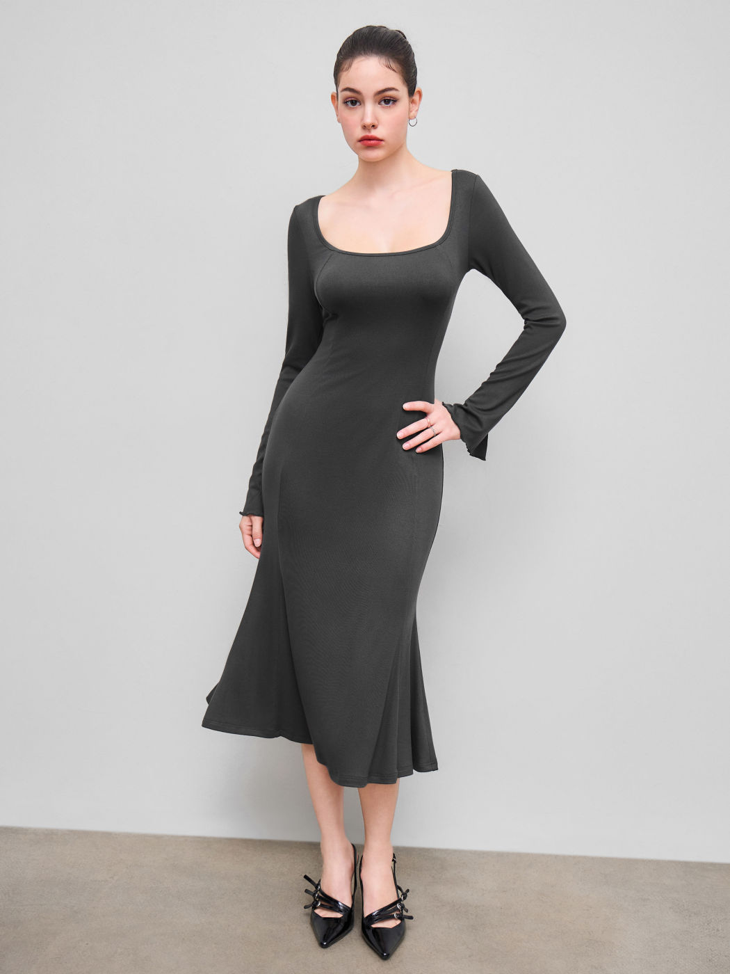 Square Neck Mermaid Maxi Dress