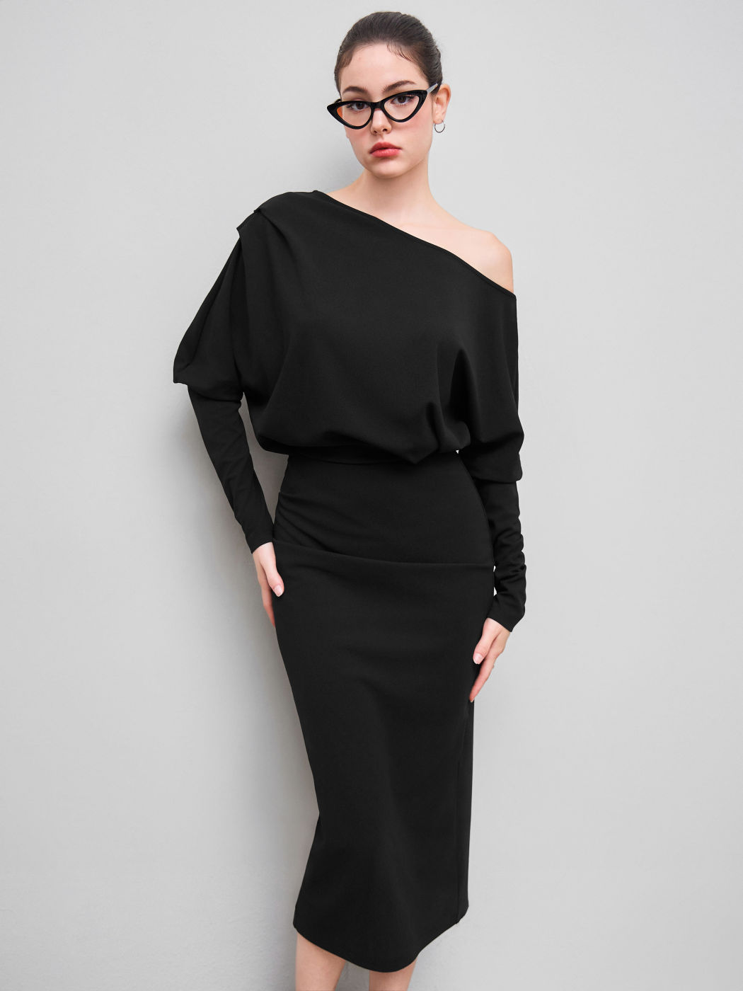 Asymmetrisches Neck Ruchedung Midikleid