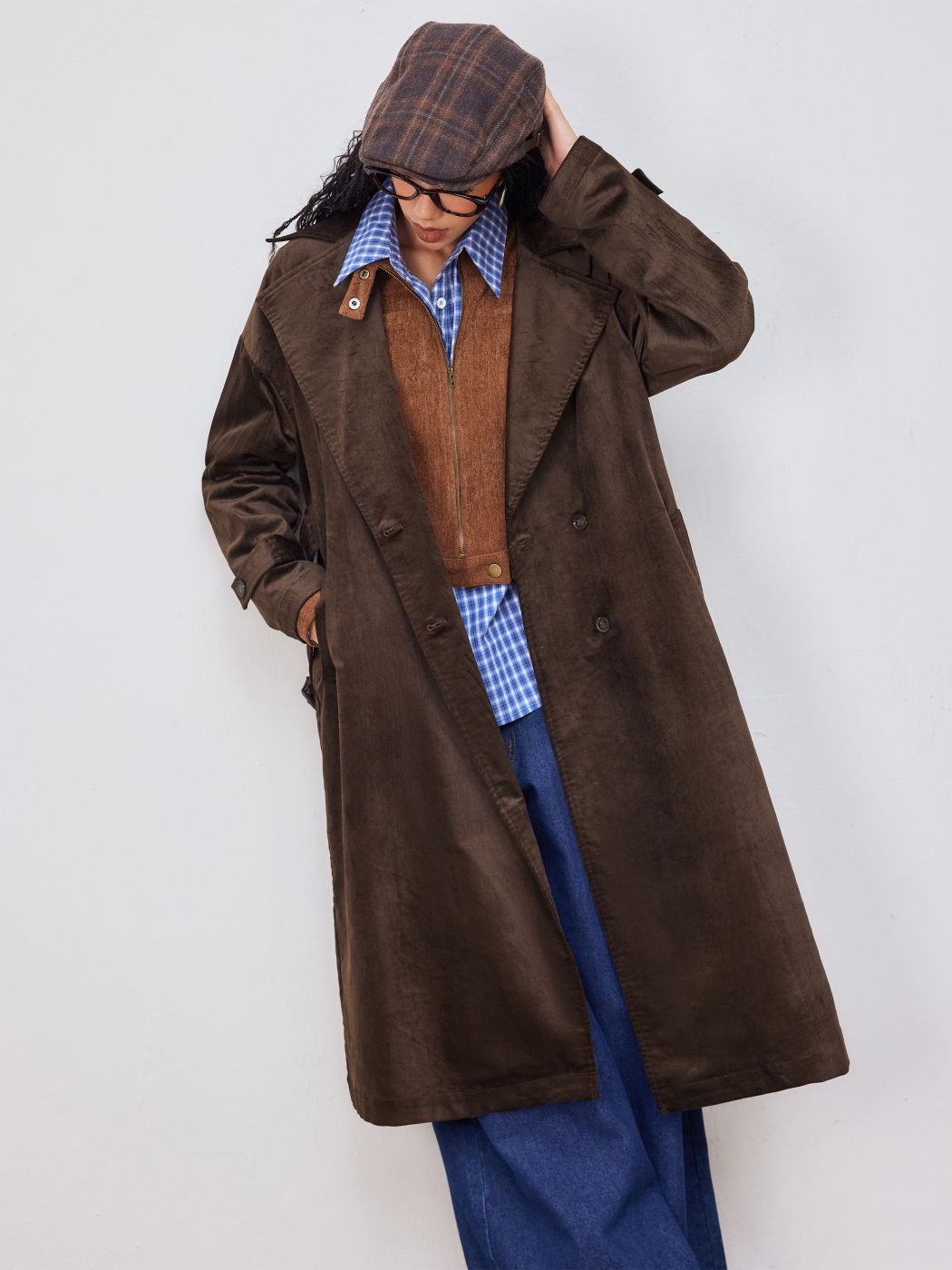 Übergrößiges Trenchcoat mit Gürtel, Kerbkragen und Taschen