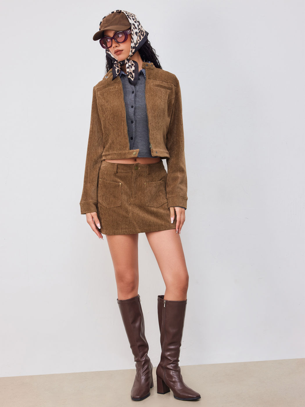 Corduroy Mid Rise Solid Mini Skirt