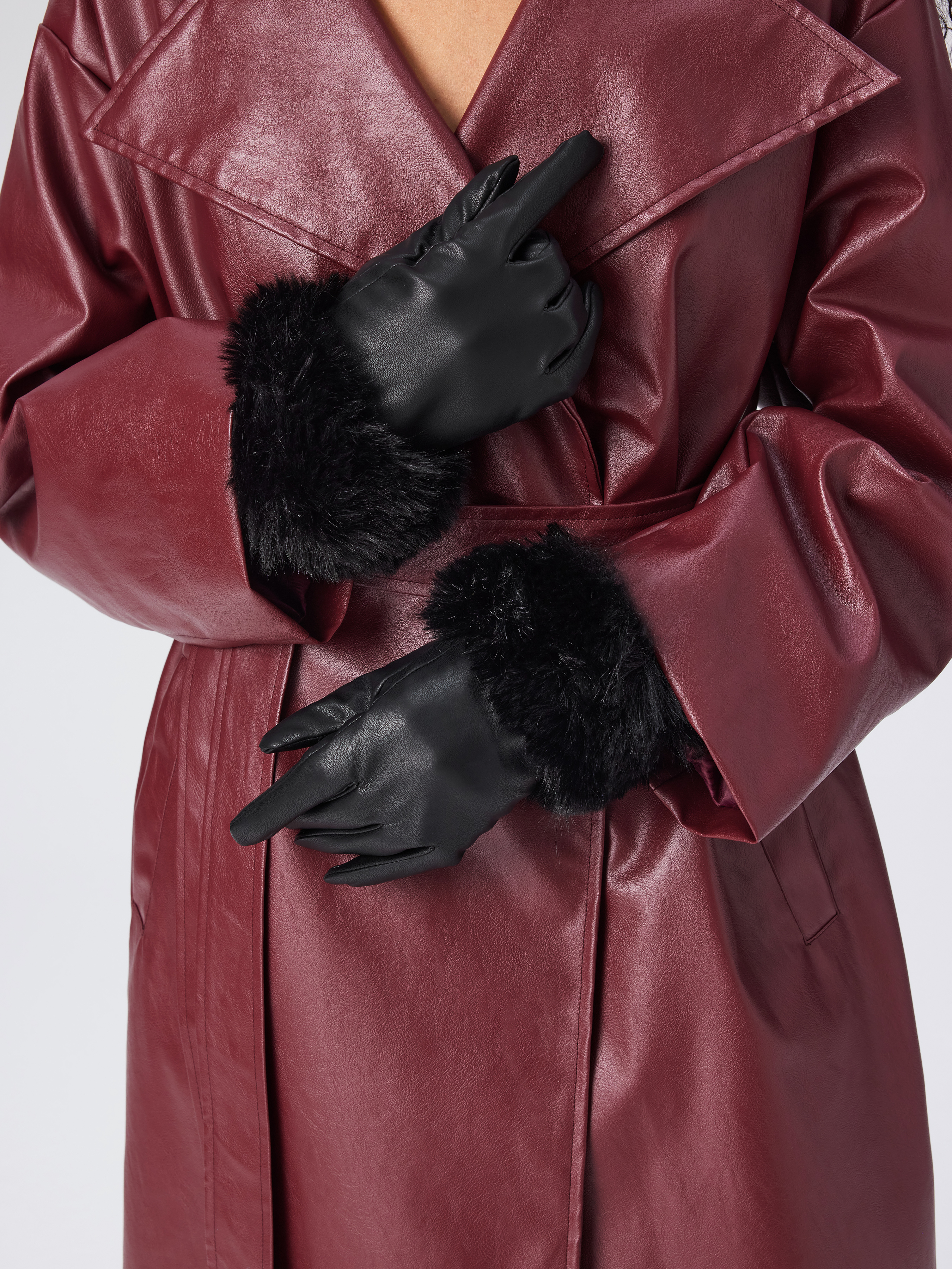 Kunstlederhandschuhe mit Felloptik-Besatz