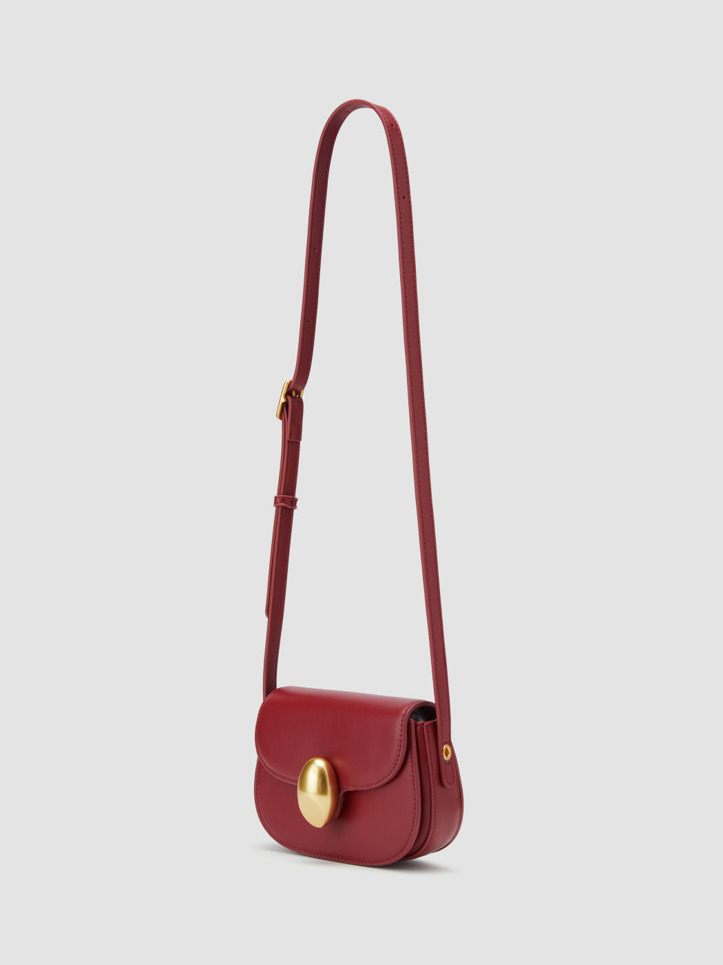 EGG CLOSURE FLAP CROSSBODY BAG