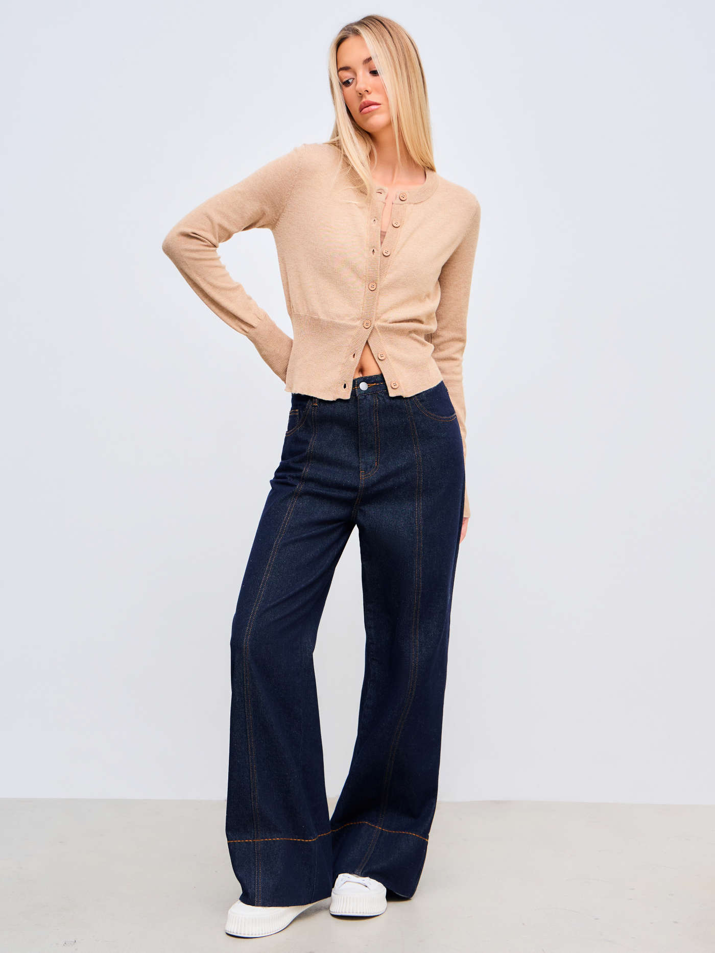 Denim Mid Rise Pocket Baggy Jeans