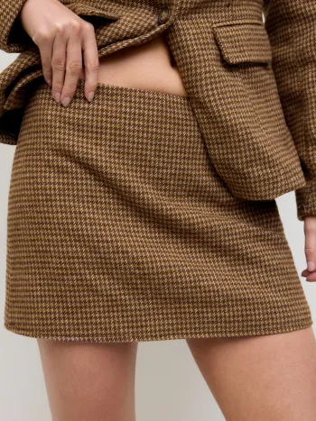 Wool-look Mid Rise Houndstooth Mini Skirt