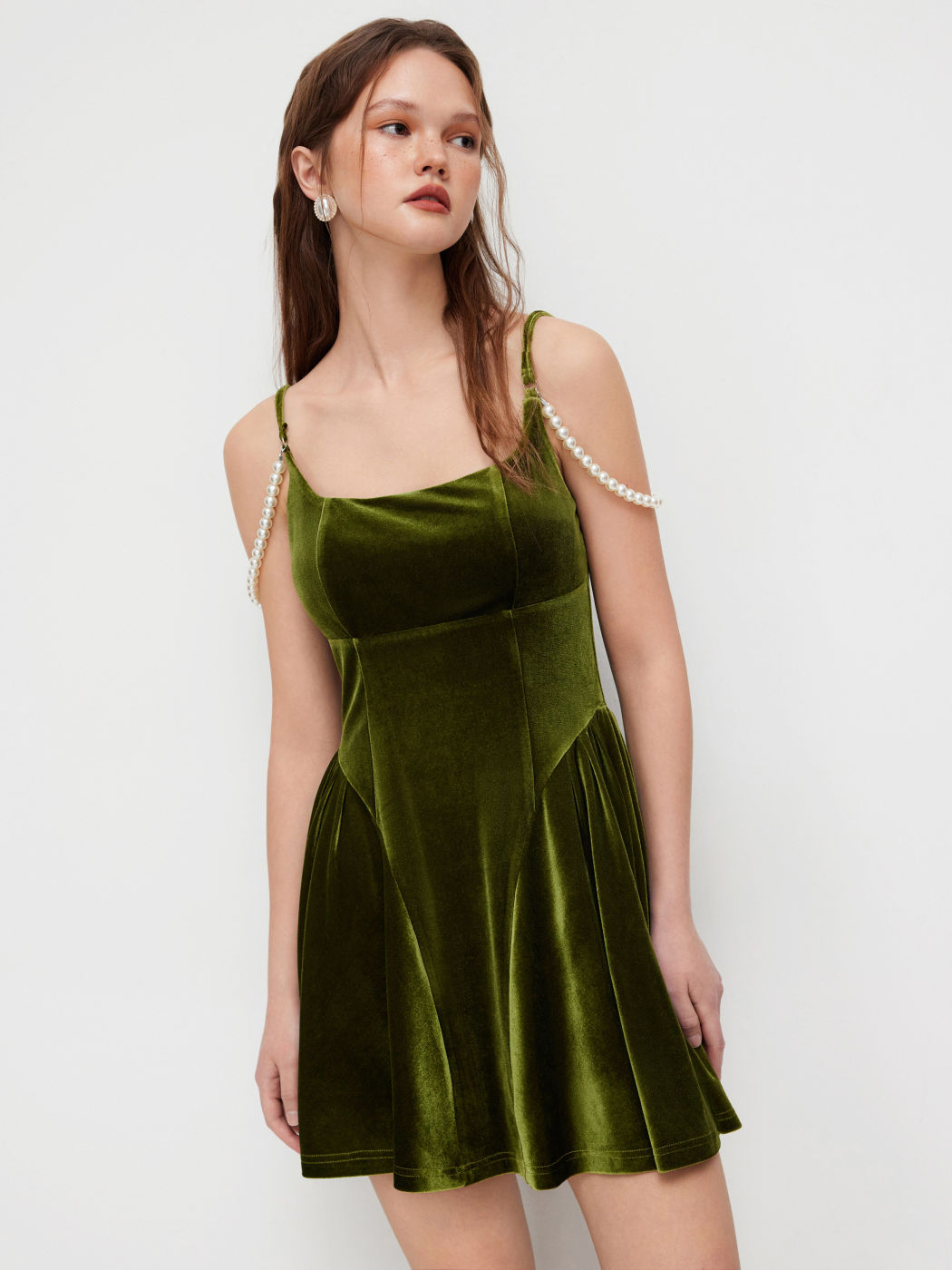 Velvet Square Neck Pleated Pearl Chain Mini Dress