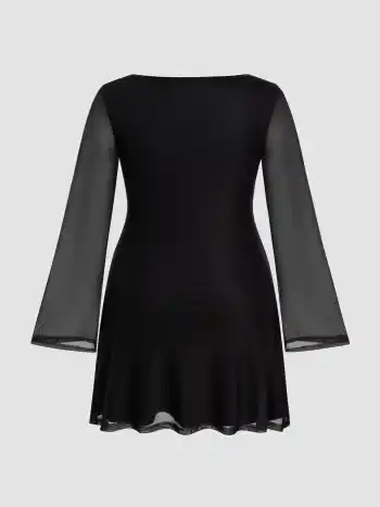 Bootschnitt Blumen Kurzkleid Kurve & Plus