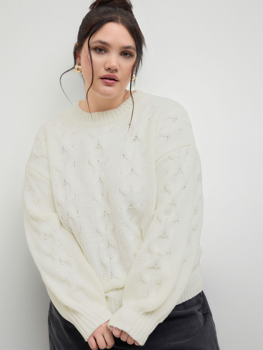 Maglione oversize con scollo rotondo in maglia a cavo Curve & Plus