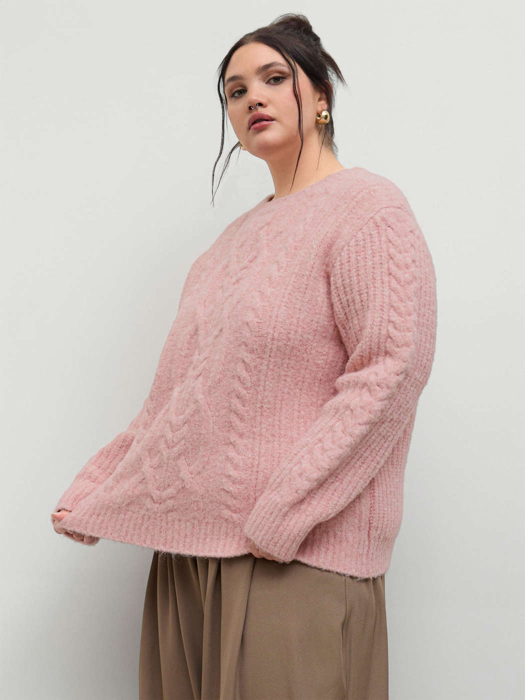 Tejido de punto Suéter de punto trenzado sólido de lana Curvy For