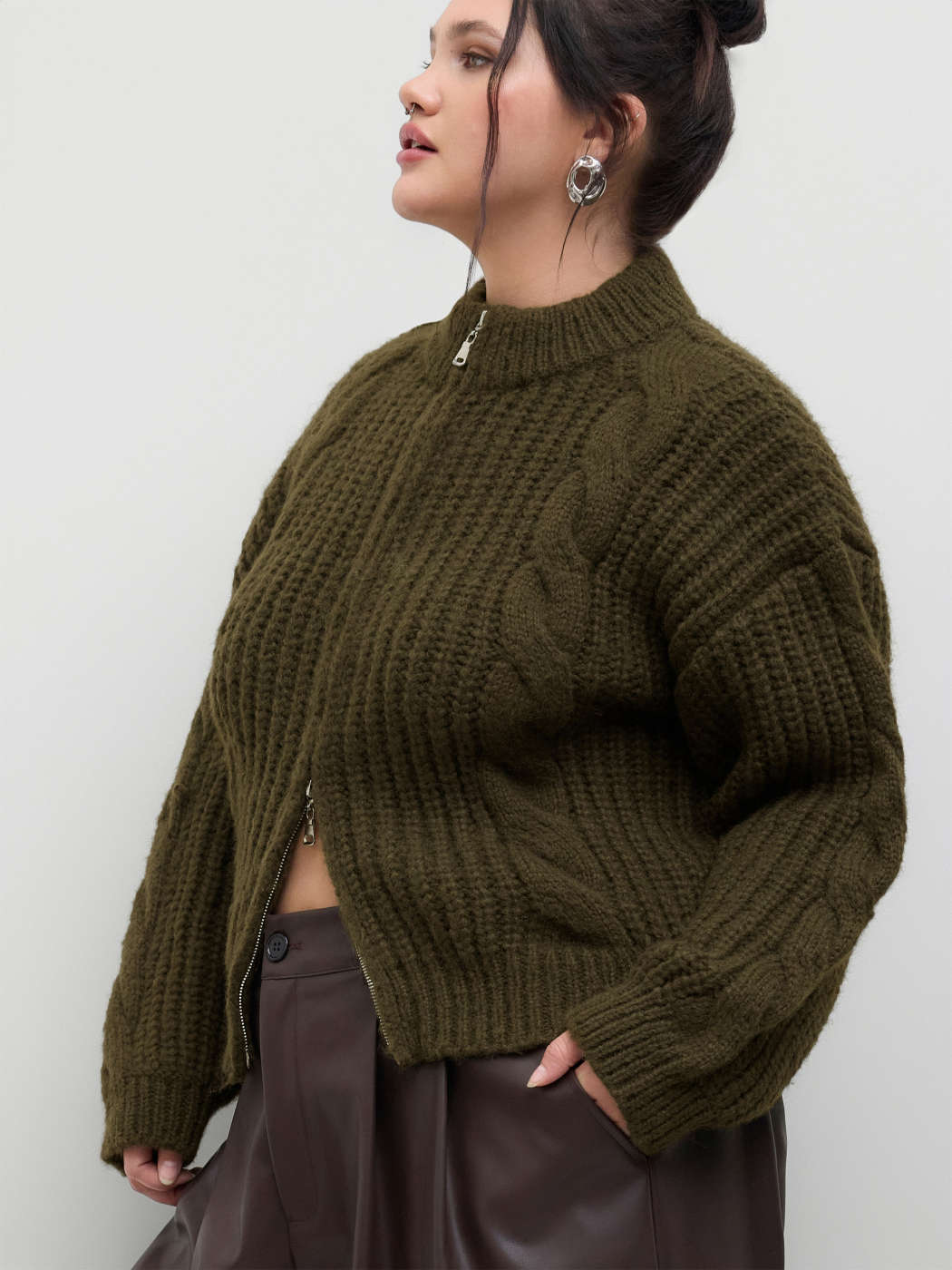 Knit Fabric Mohair-blend Knit Round Neckline Zipper Cardigan Curve 
