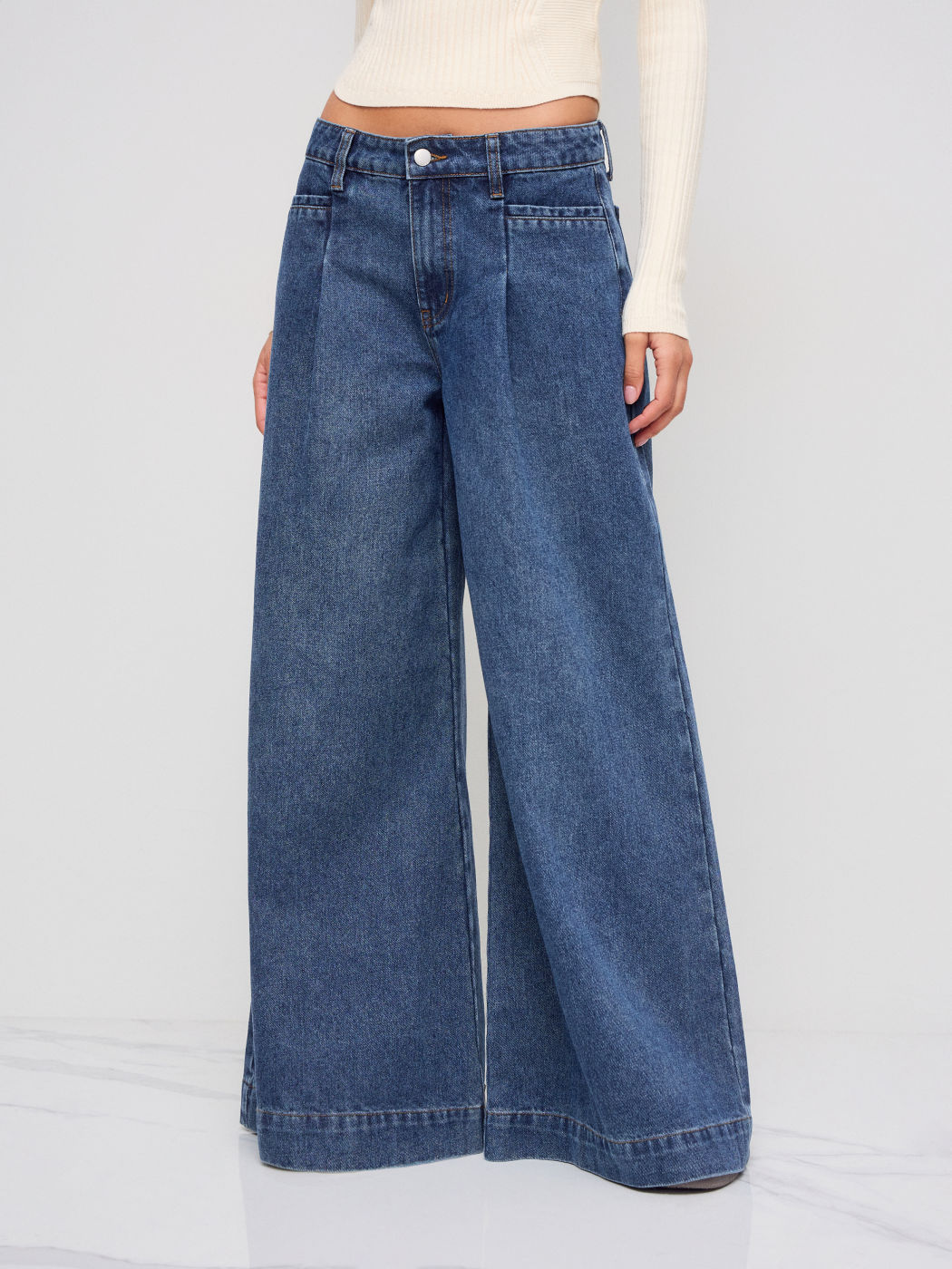 Cider Denim Low Rise Pocket Baggy Jeans