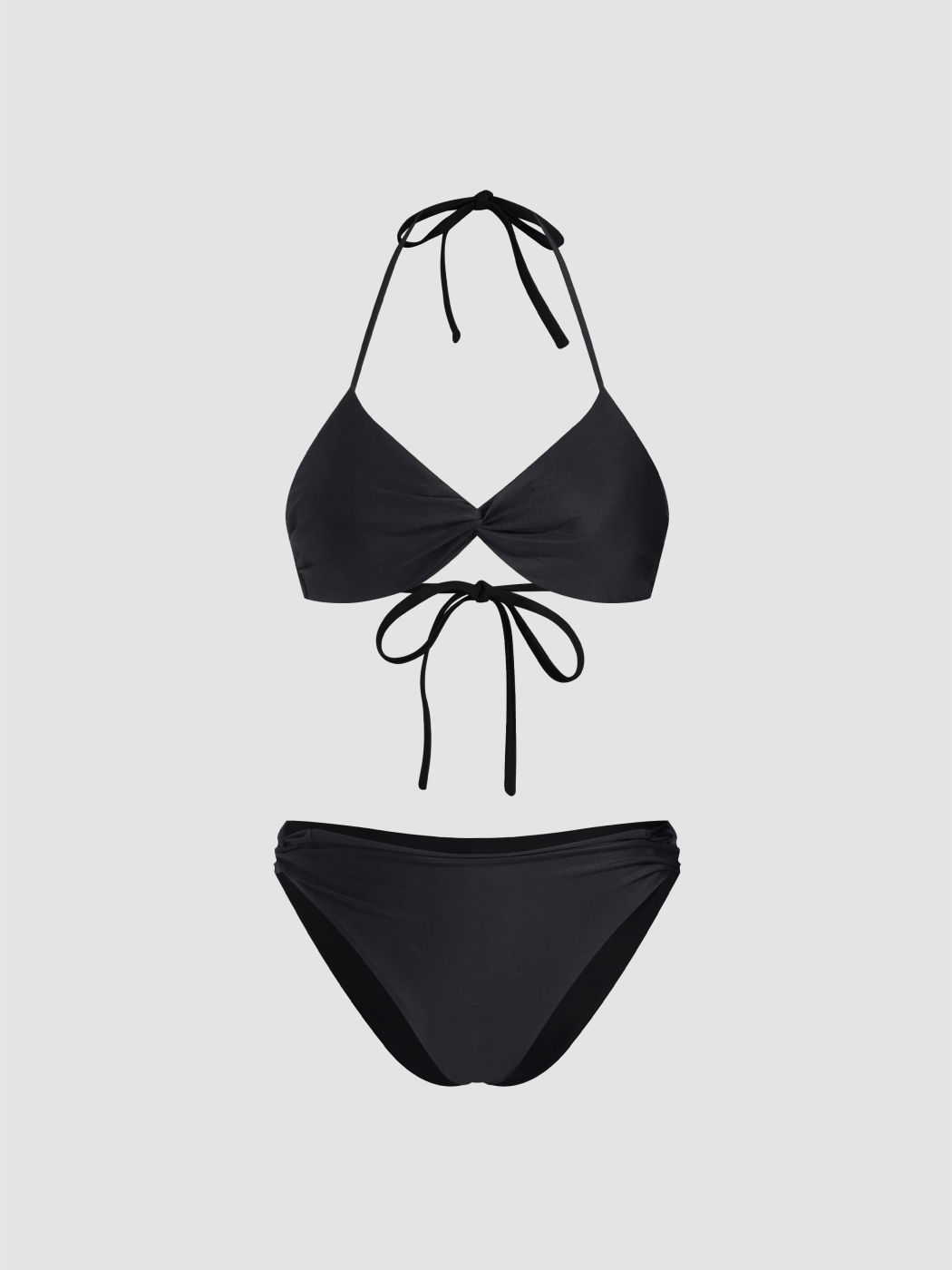 Conjunto de bikini atrevido con cuello en V y tirantes cruzados