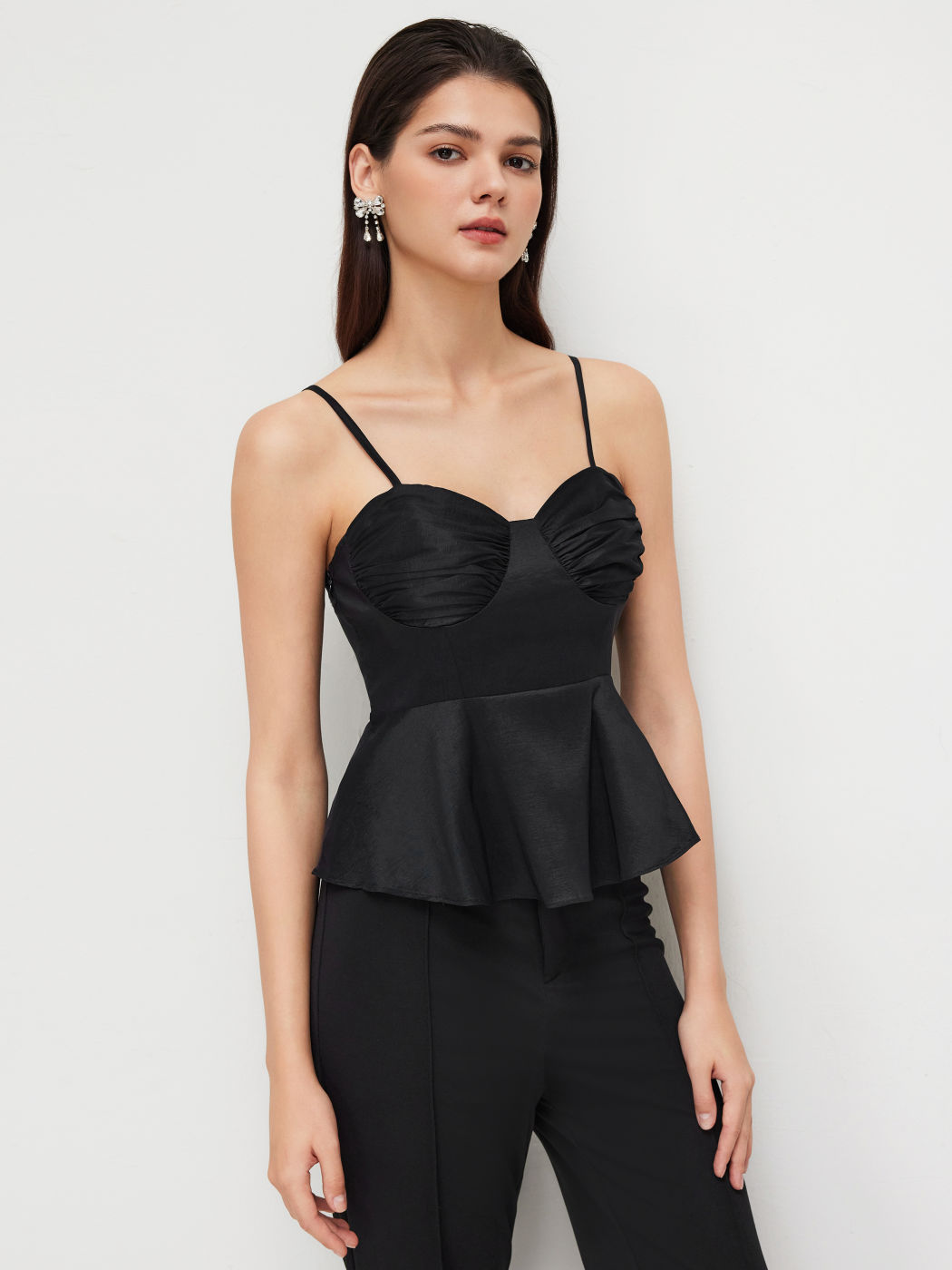 Sweetheart Neckline Ruffle Hem Cami Top