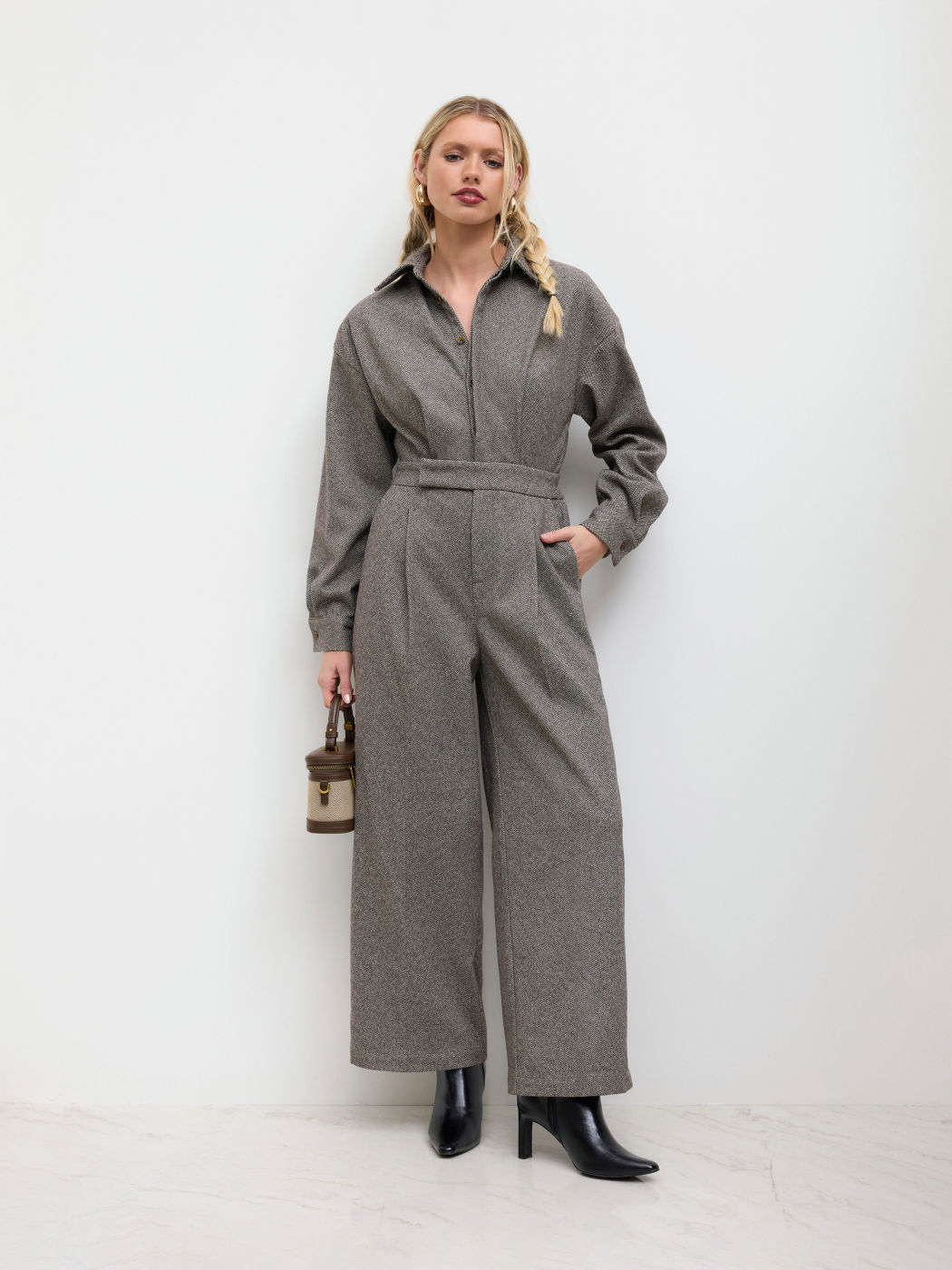 Collar Cinched Waist Jumpsuit