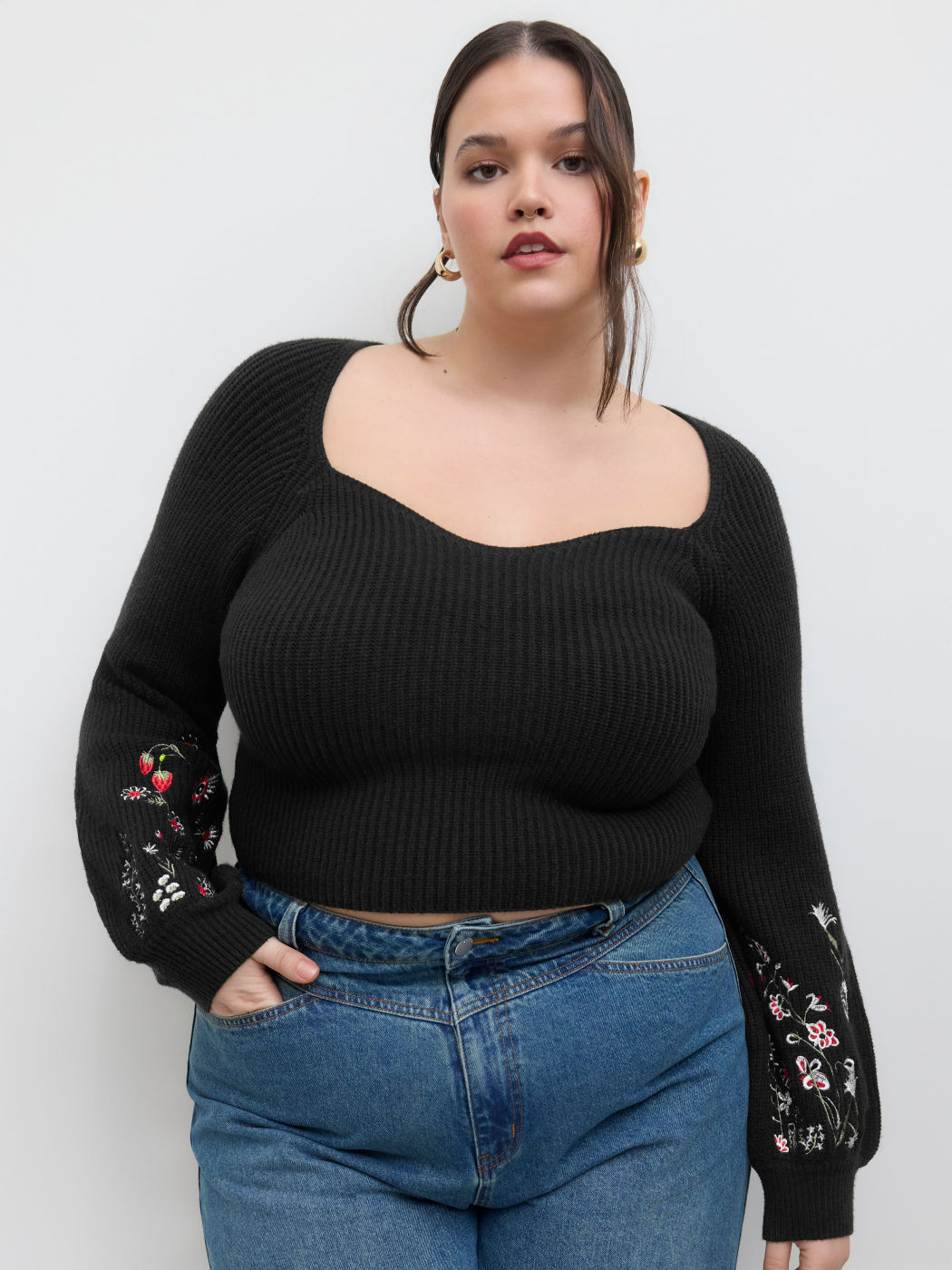 Knit Sweetheart Floral Embroidery Long Sleeve Top Curve & Plus