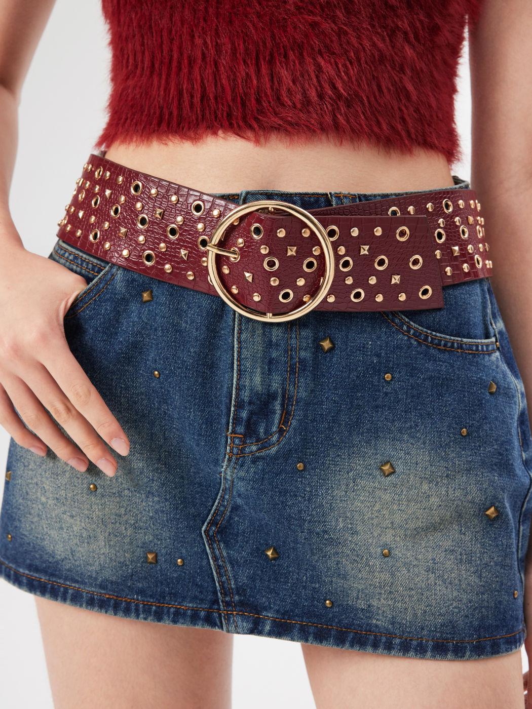 STUDDED WIDE BUCKLE BELT