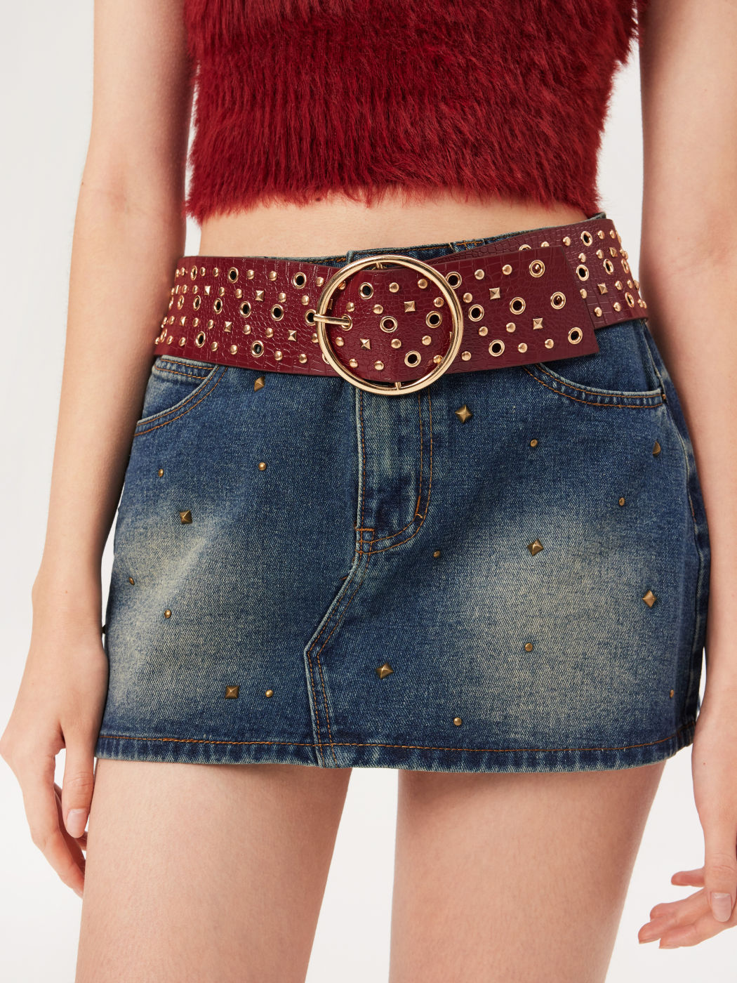 STUDDED WIDE BUCKLE BELT
