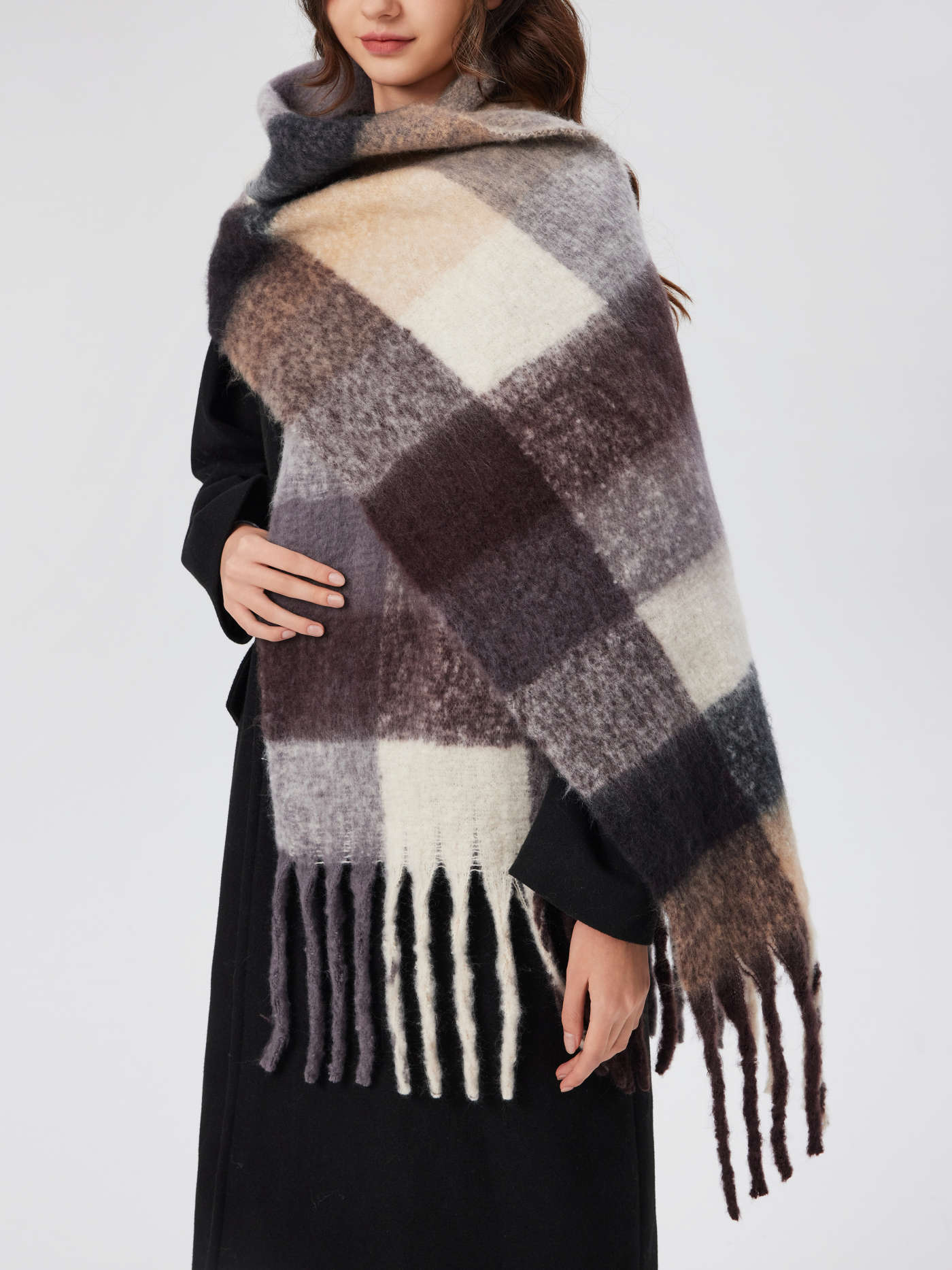 PLAID TASSEL SCARF