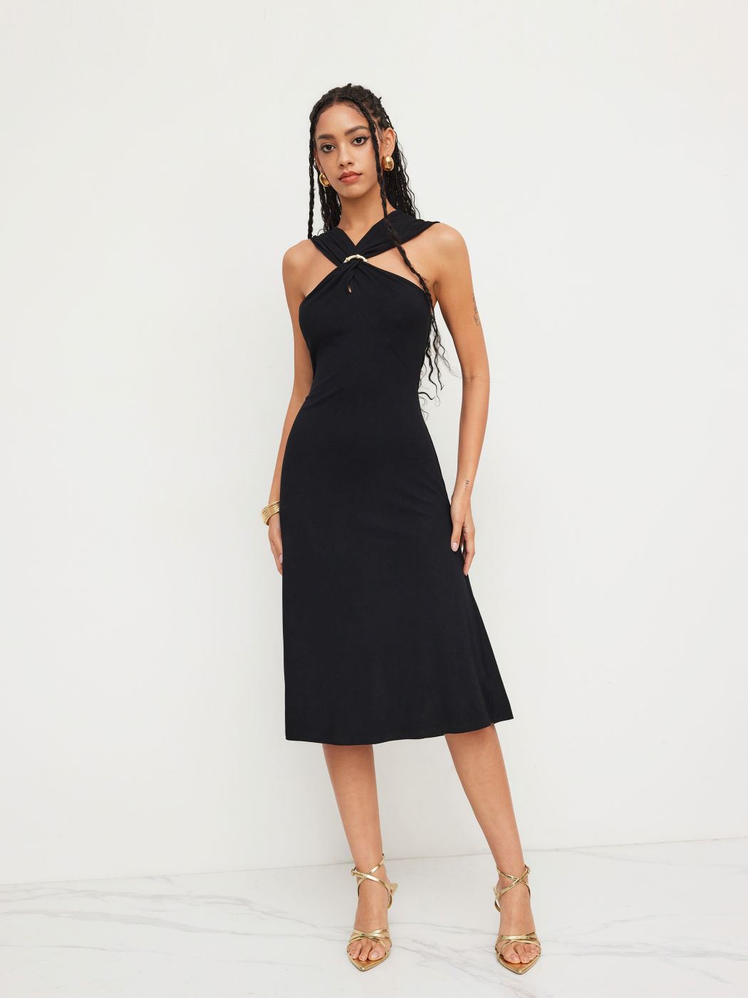Asymmetrischer Ausschnitt Criss Cross Midikleid