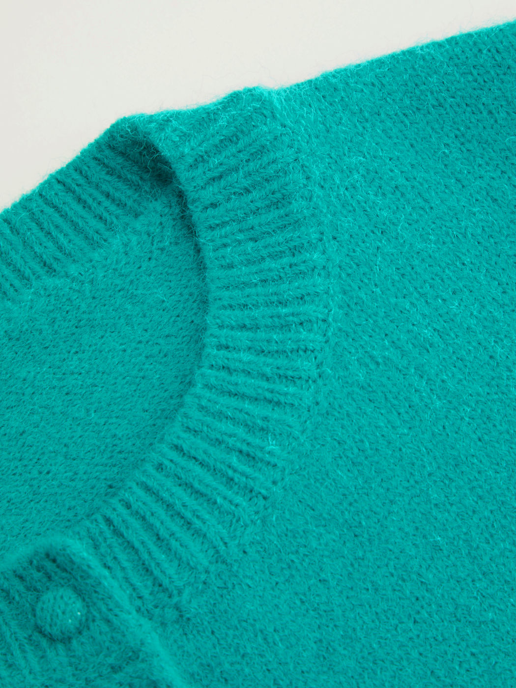 Knit Round Neckline Solid Button Split Long Sleeve Cardigan