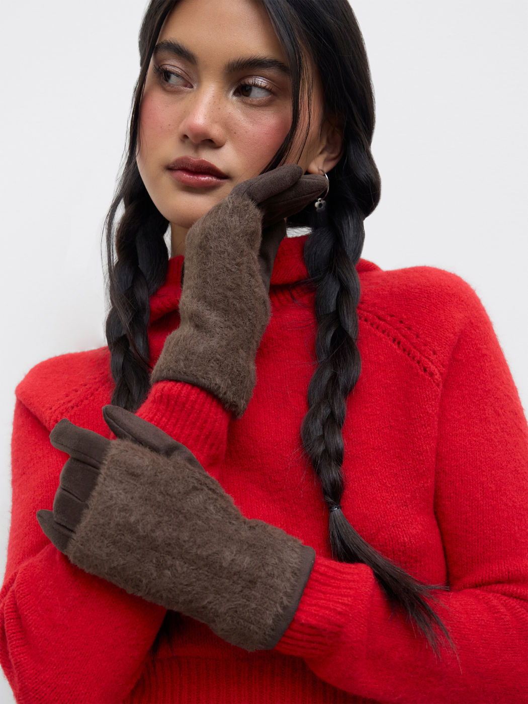 FUZZY SUEDE GLOVES