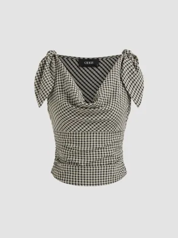 Top de tirantes de cuadros con cuello drapeado