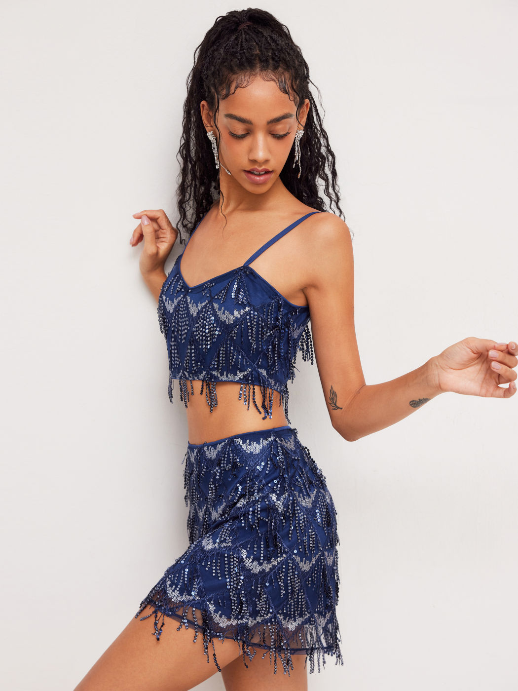 Sequin V-neck  Zipper Crop Cami Top