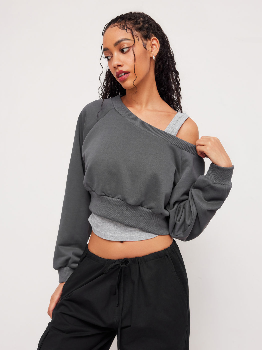 Terry-Off-shoulder-übergrößerter Cropped-Sweatshirt & geriffelter Tank-Top