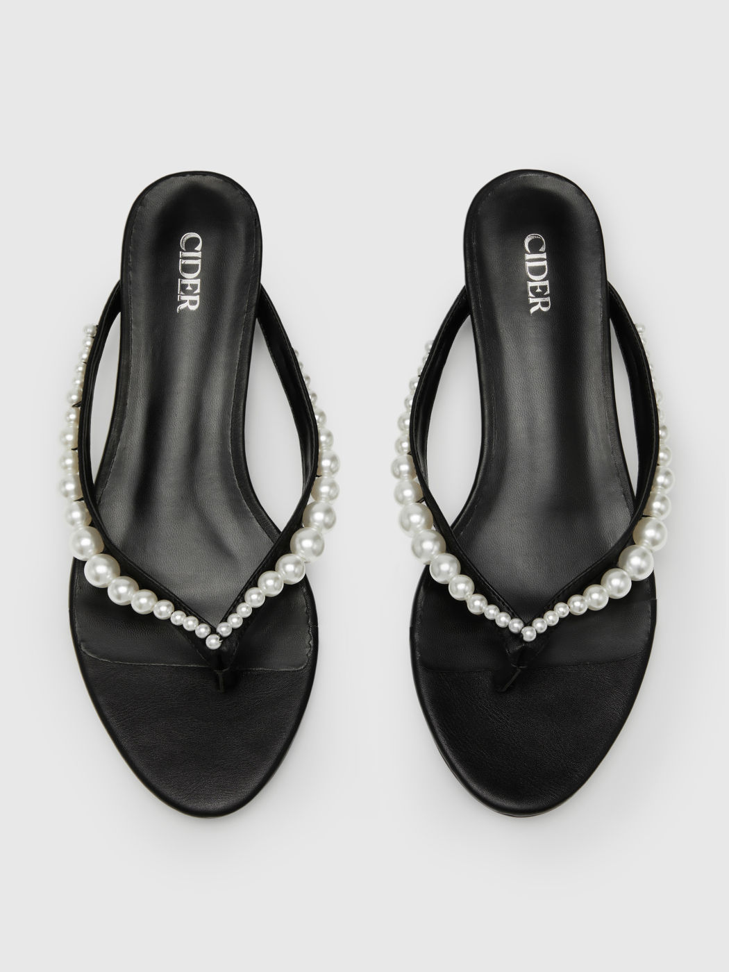FAUX PEARL FLIP-FLOP SLIPPERS