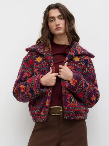 Giacca oversize con colletto in pile e grafica