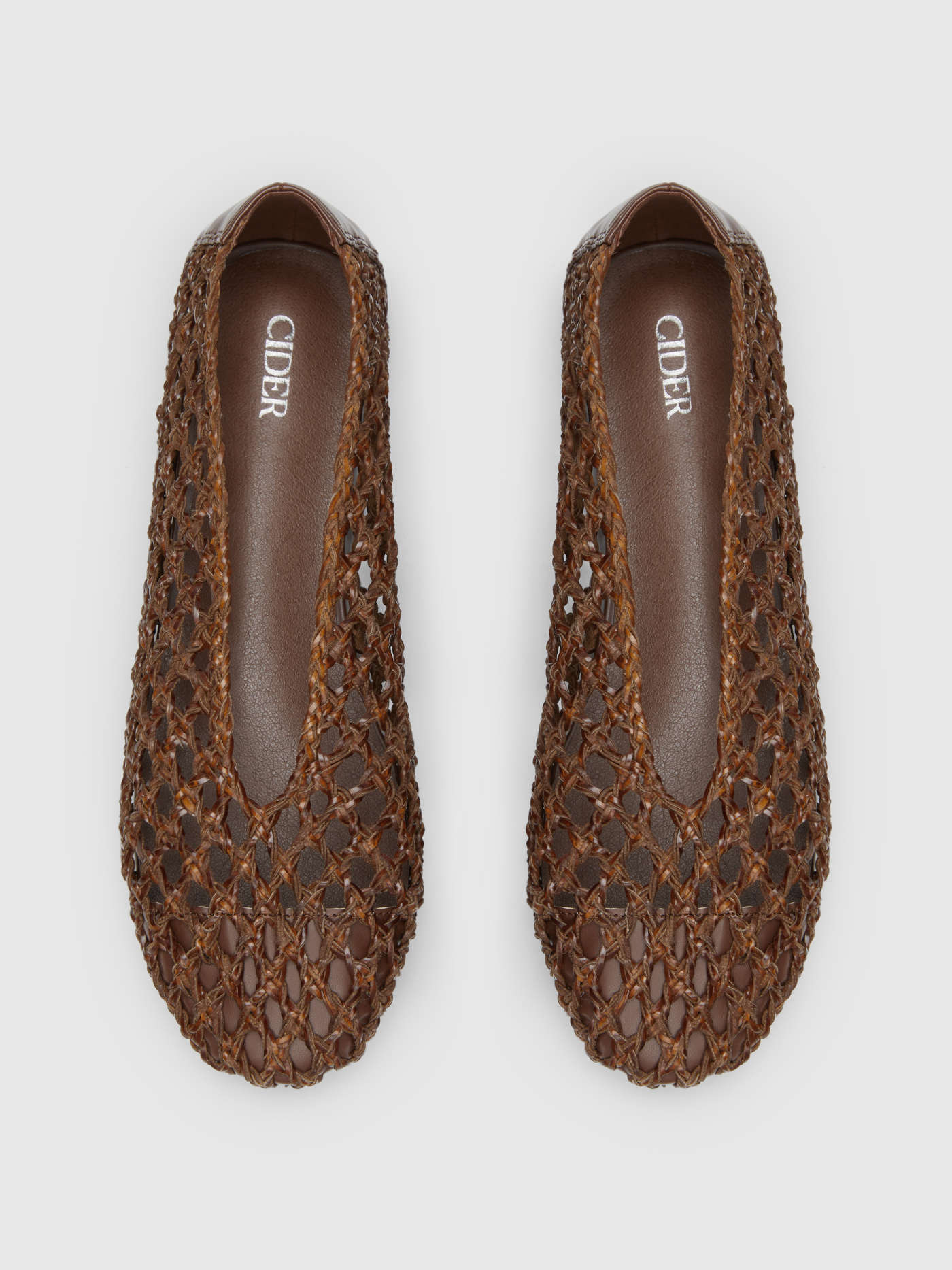 WOVEN FLATS