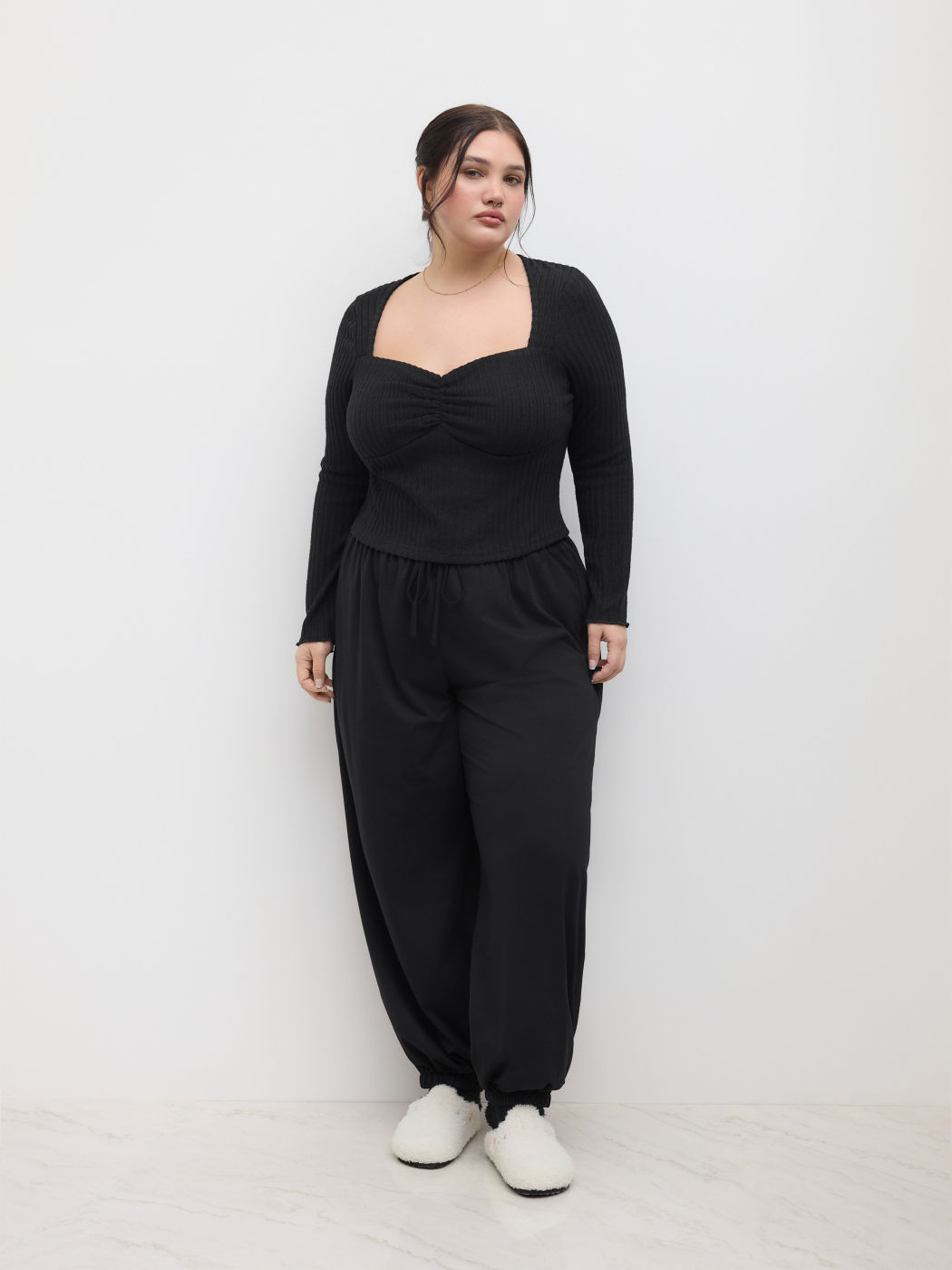Sweetheart Neckline Solid Long Sleeve Top Curve & Plus