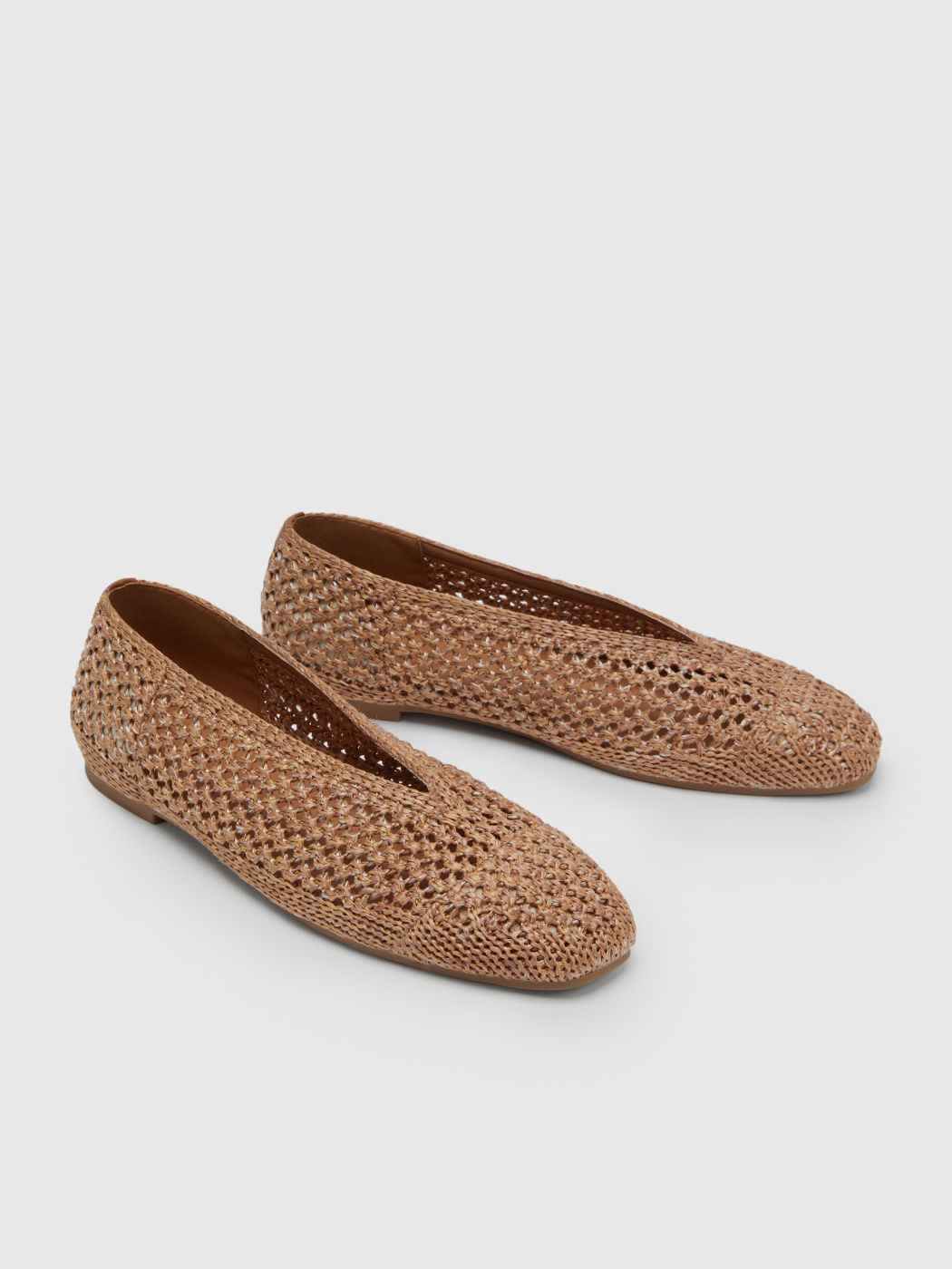 BRAIDED FLATS