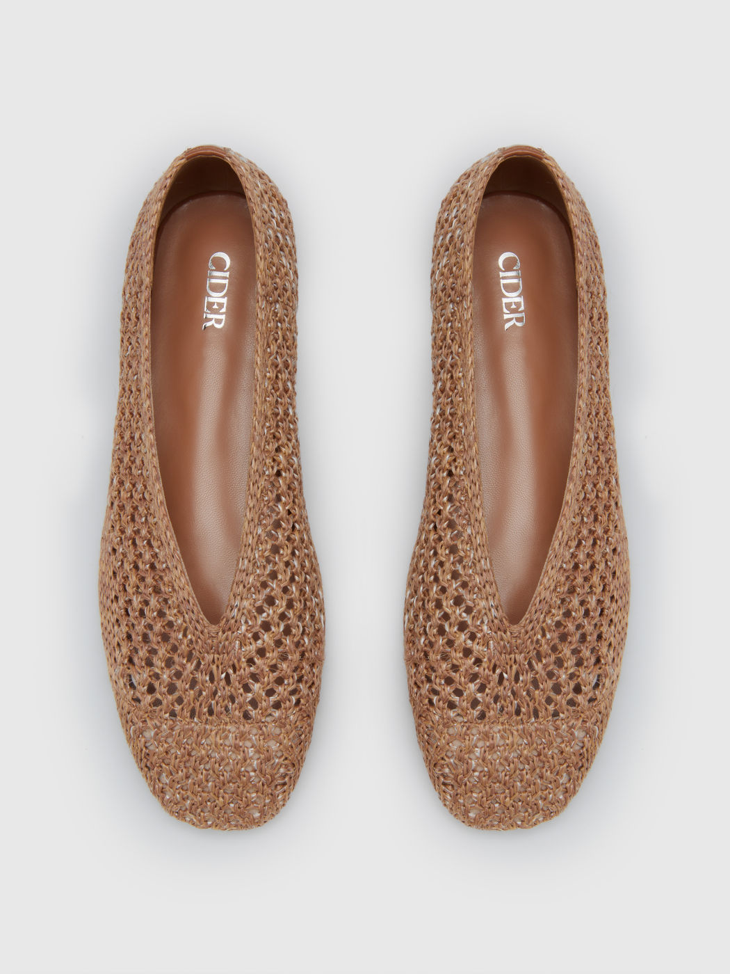 BRAIDED FLATS