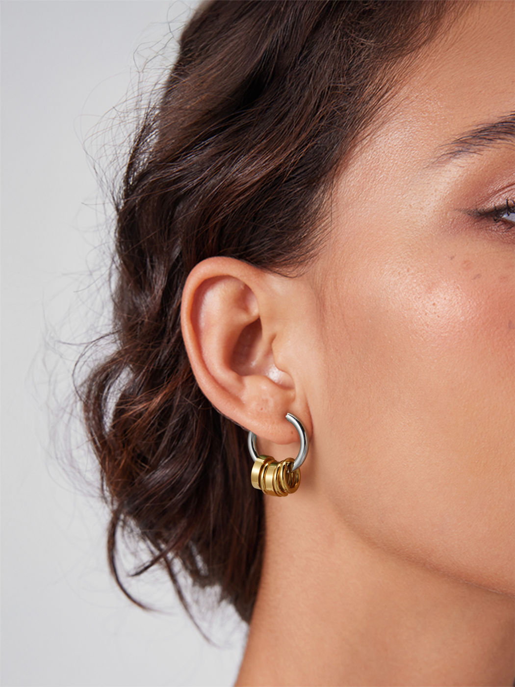 MIXED METAL 18K GOLD PLATED STAINLESS STEEL HUGGIE HOOP EARRINGS