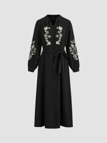 Baumwolliges florales Maxikleid mit Knoten