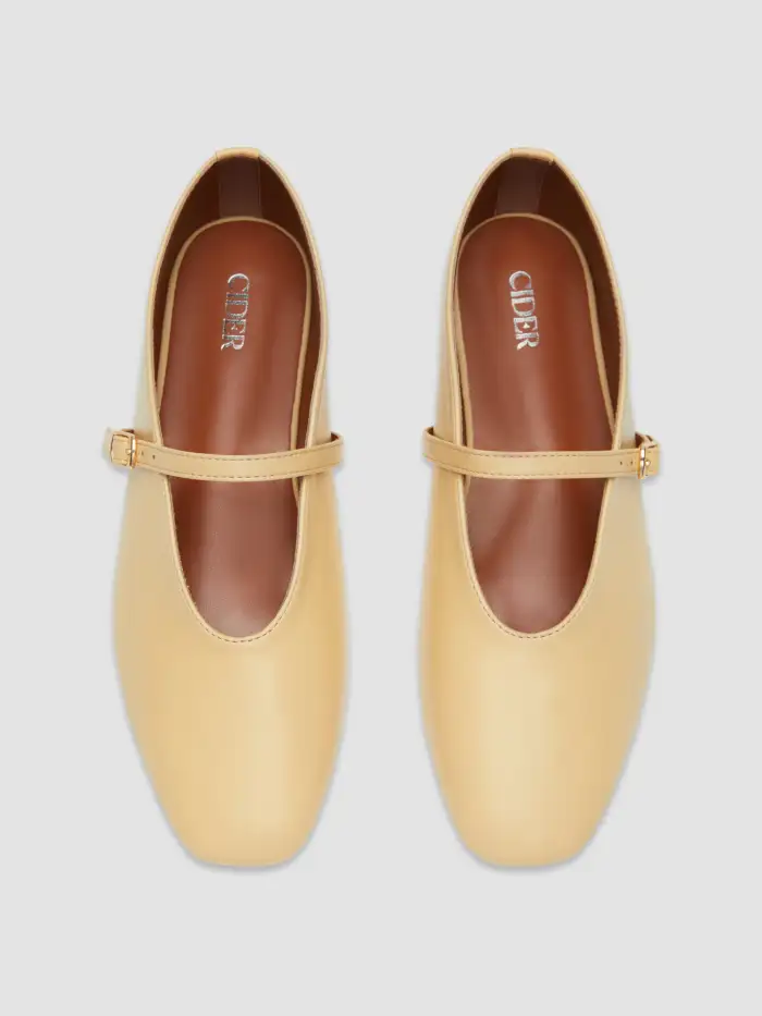 FAUX PATENT LEATHER MARY JANE FLATS