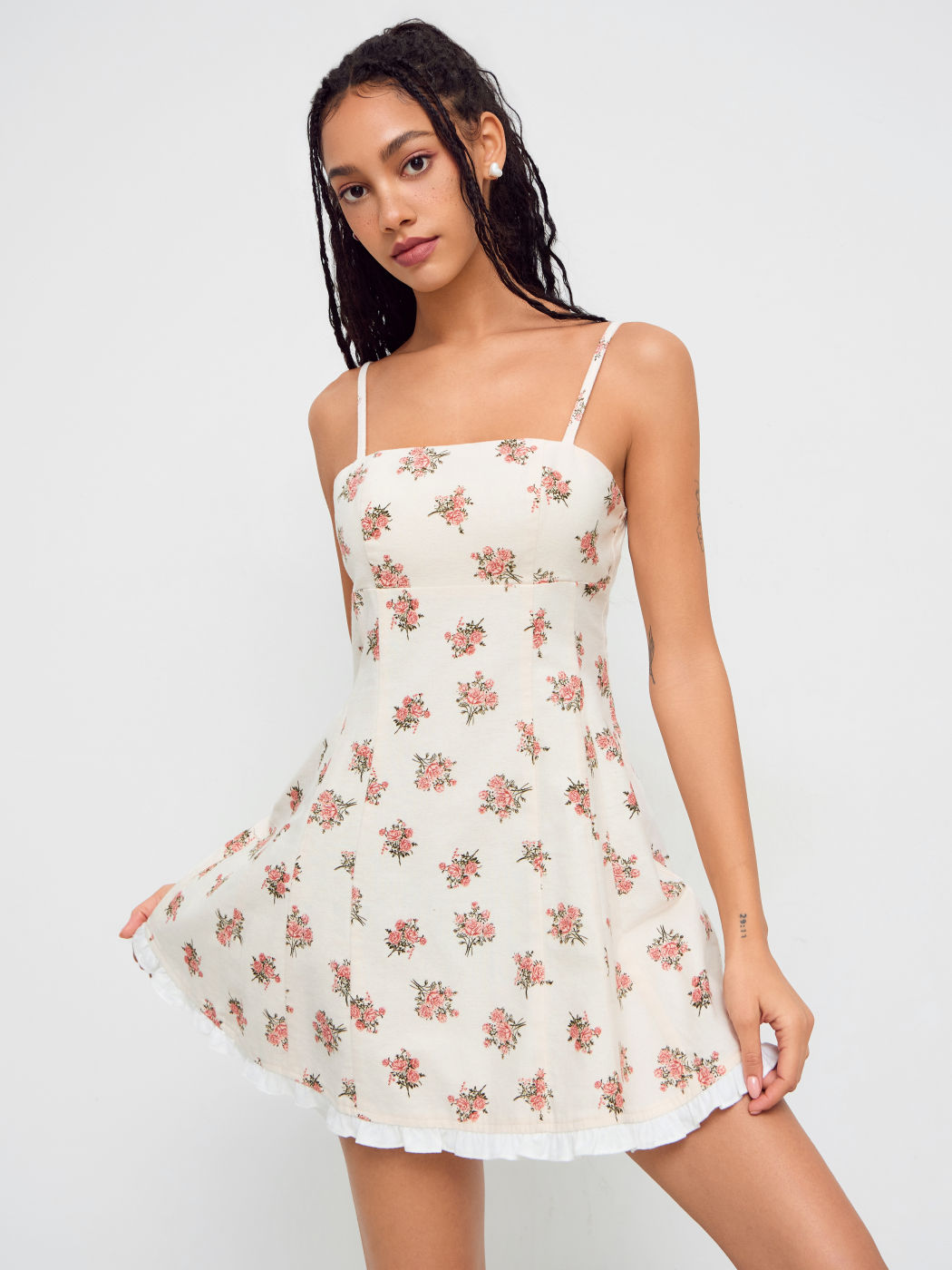 100% Baumwolle Blumen-Rüschensaum Mini-Kleid