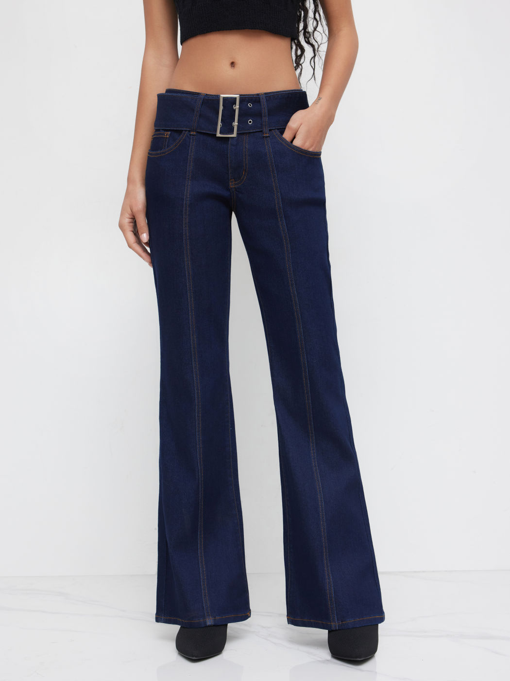 Denim High Stretch Low Rise Flared Jeans With Belt