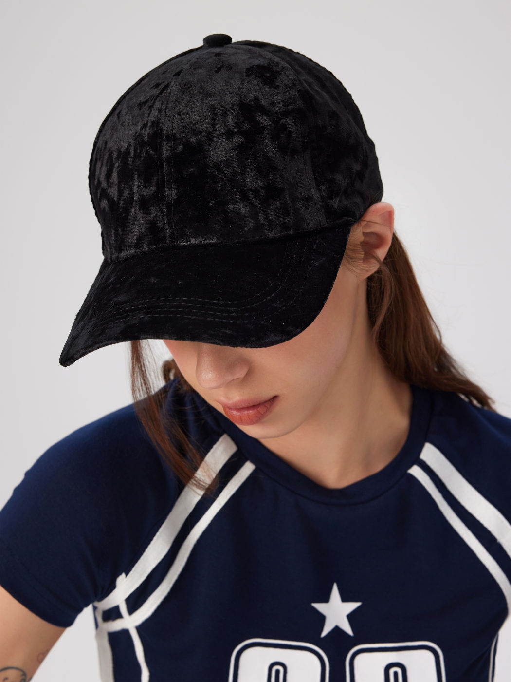 SOLID VELVET BASEBALL CAP