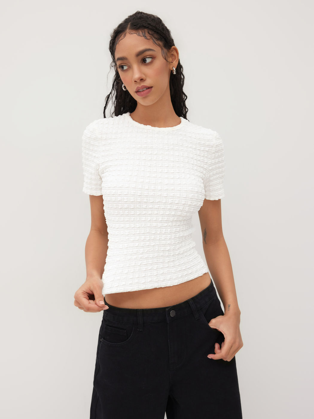 Round Neck Solid Shirred Short Sleeve Top
