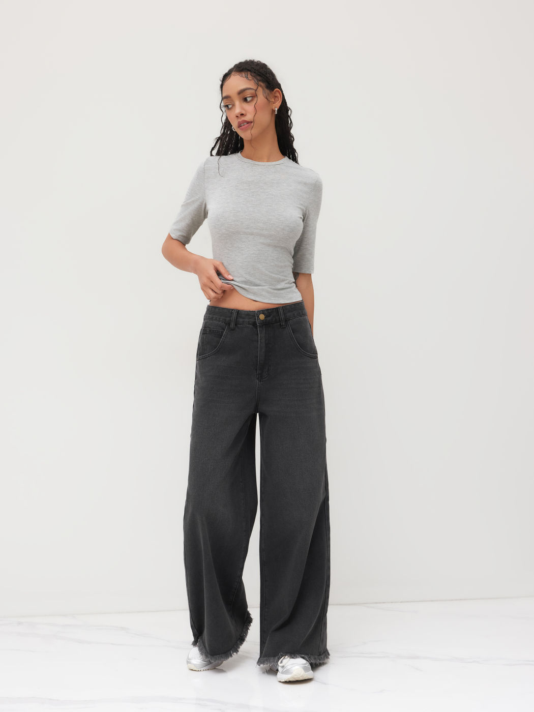 Round Neck Solid Short Sleeve Top